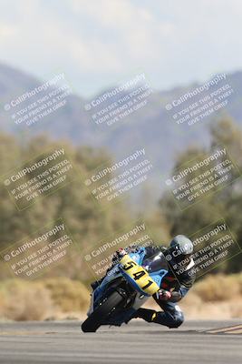 media/Oct-13-2025-Moto Forza (Mon) [[a66d839500]]/2-A Group/Session 4 Turn 7/